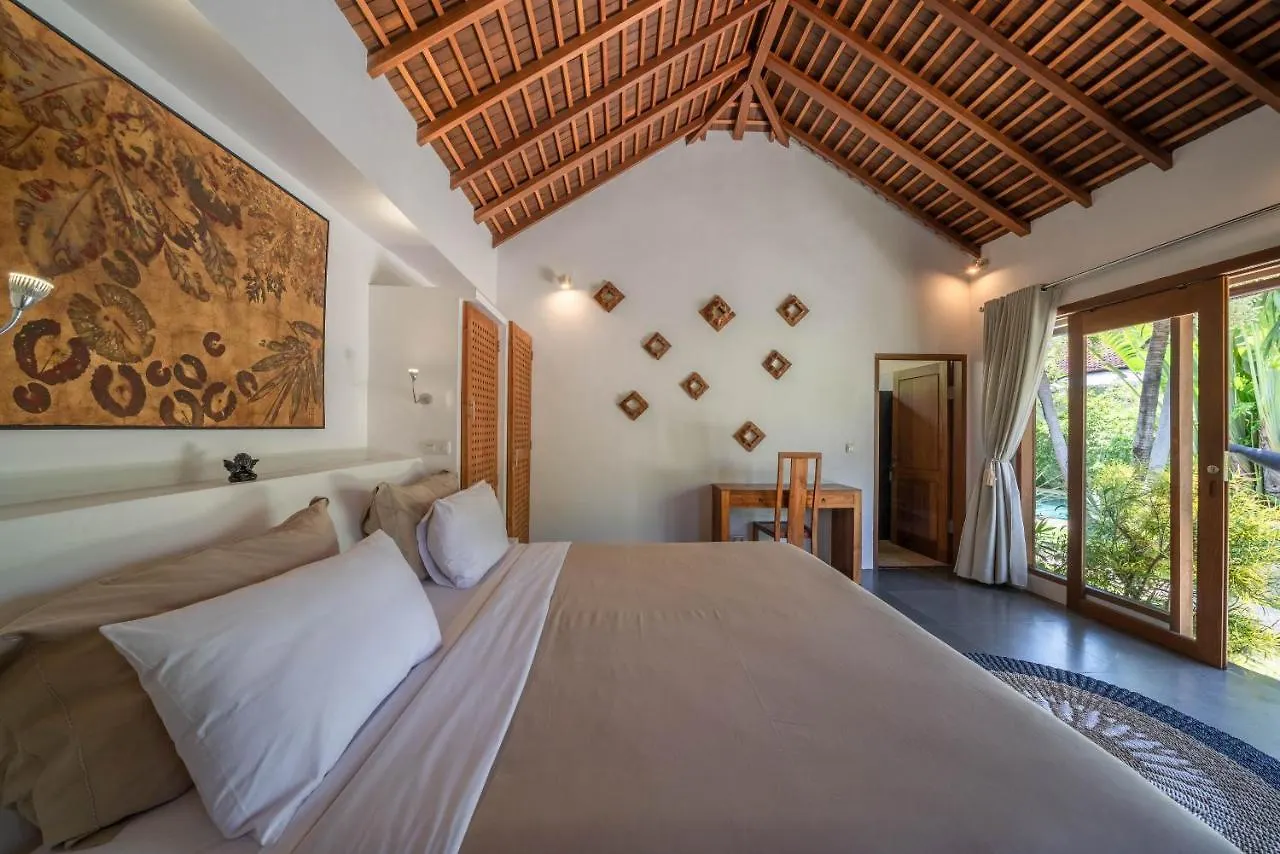 Villa Teman - Luxury 4Br Villa In Central Seminyak - Huge Pool