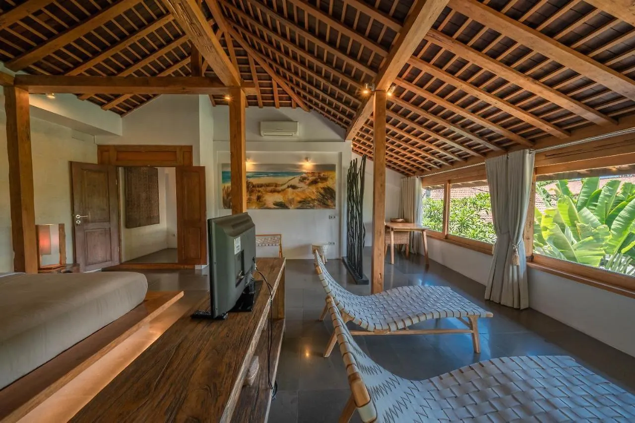 Villa Teman - Luxury 4Br Villa In Central Seminyak - Huge Pool