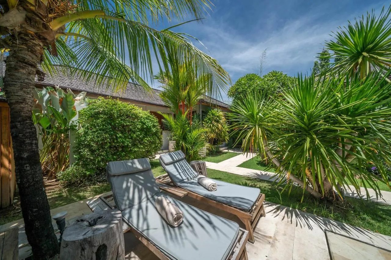 Villa Teman - Luxury 4Br Villa In Central Seminyak - Huge Pool