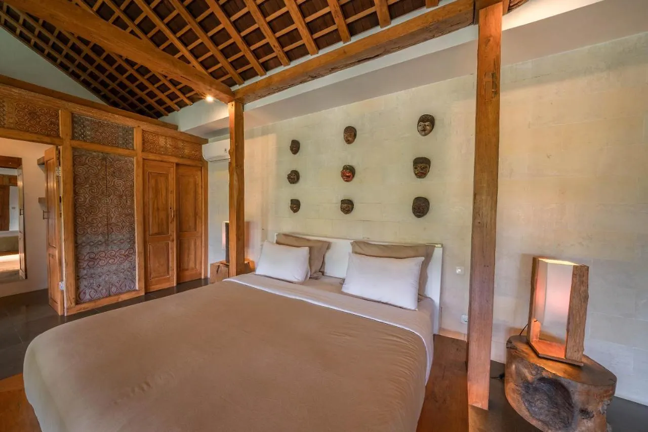 Villa Teman - Luxury 4Br Villa In Central Seminyak - Huge Pool