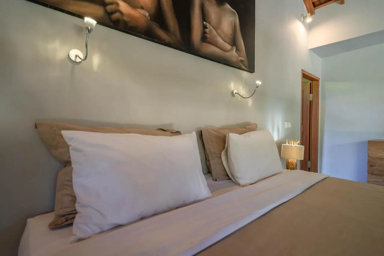 Villa Teman - Luxury 4Br Villa In Central Seminyak - Huge Pool Indonésie